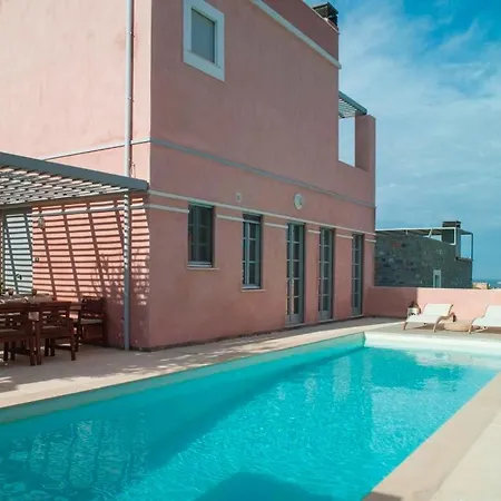 Сasa de vacaciones Poseidonia Luxury Mesokhórion